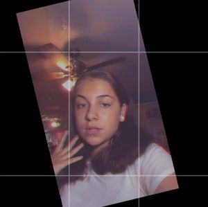 Meet your Posher, Mia